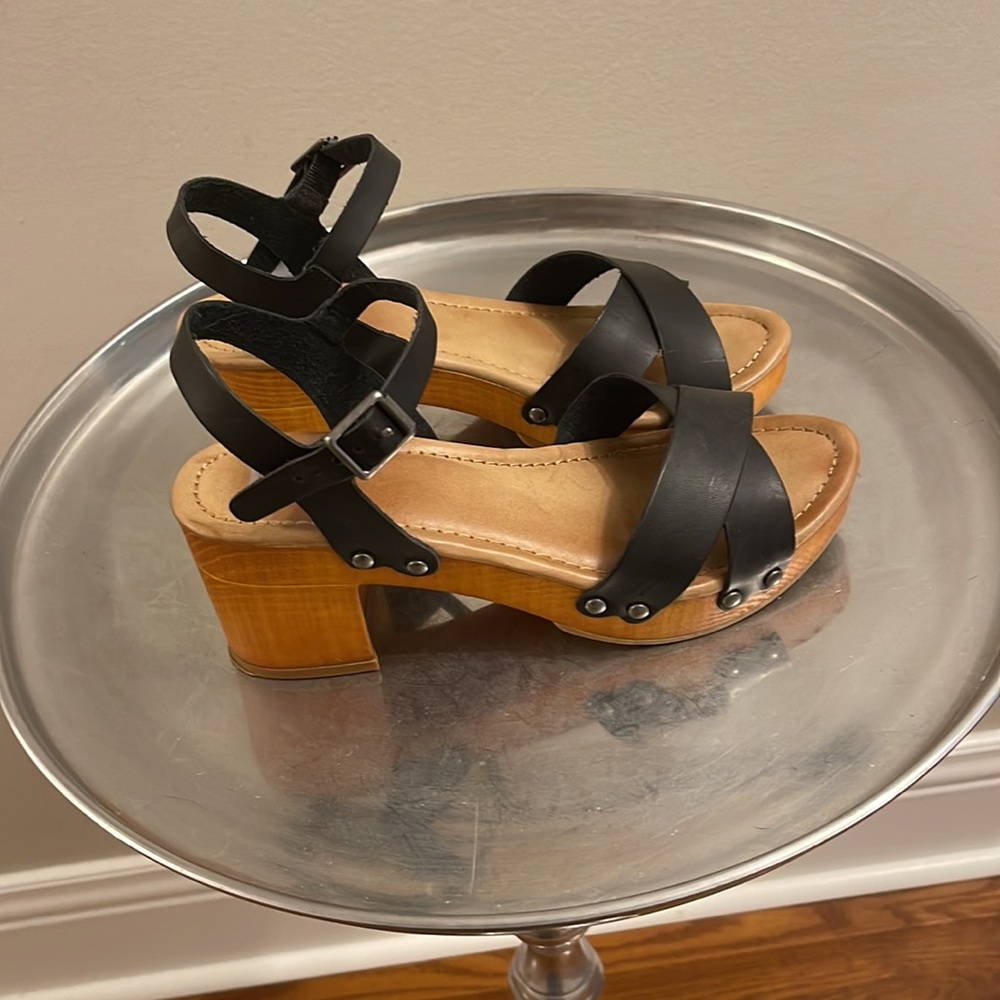 Mia sandals. Worn twice size 6.5  black leather straps!